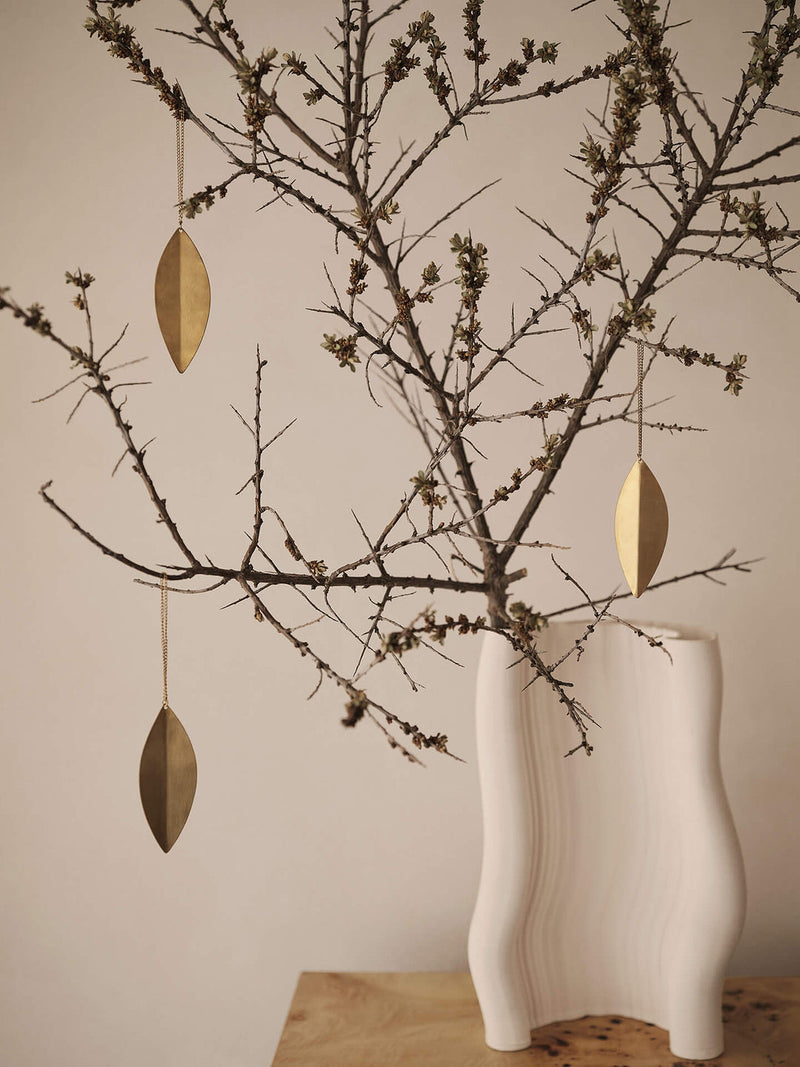 Ferm Living Leaf Brass ornaments (Set of 4)