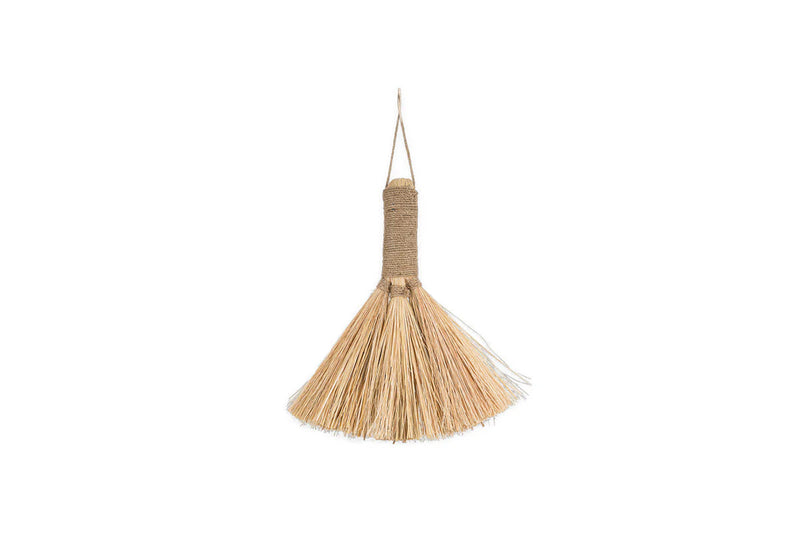 Natural Small Dulani Grass Brush