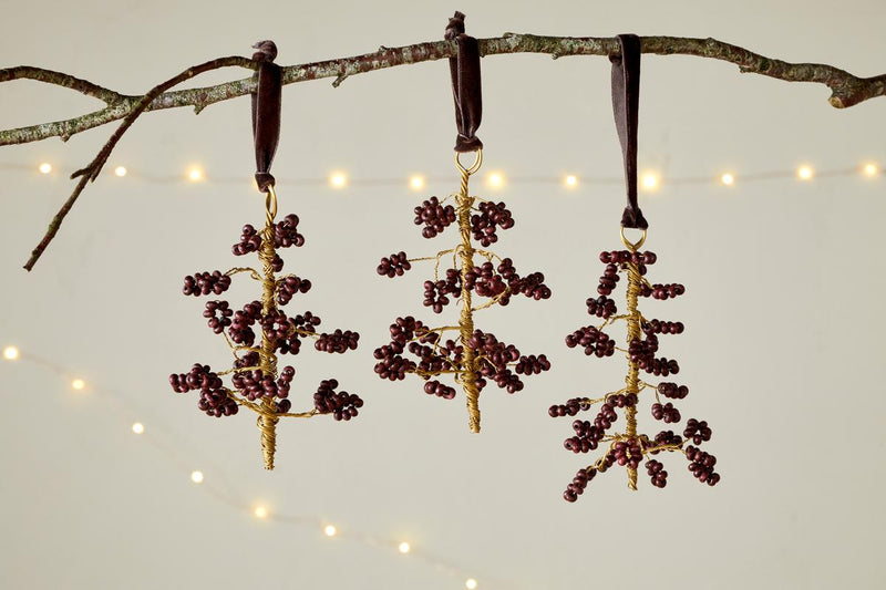 Tanu Mango Wood Beaded Baubles - Brass & Ruby