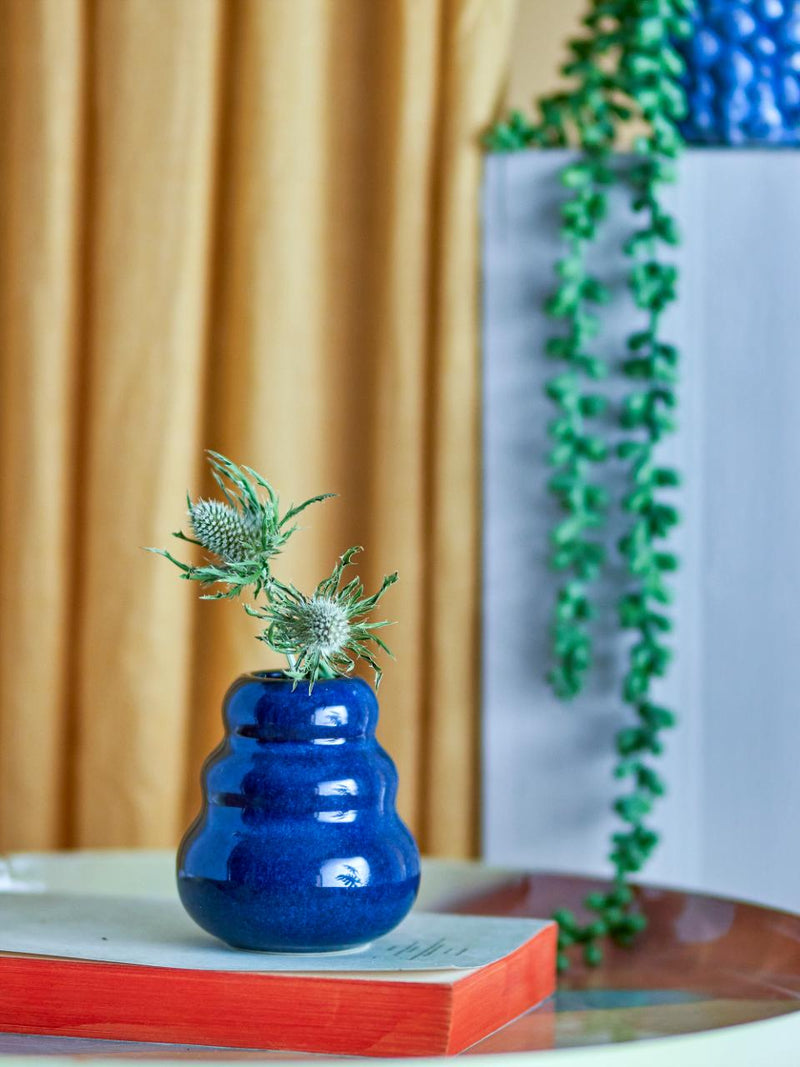 Faramir Vase, Blue, Stoneware ( Diameter 8.5cm x Height 9.5cm)