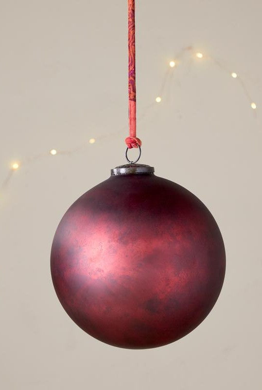 Oko Giant Matt Bordeaux Bauble
