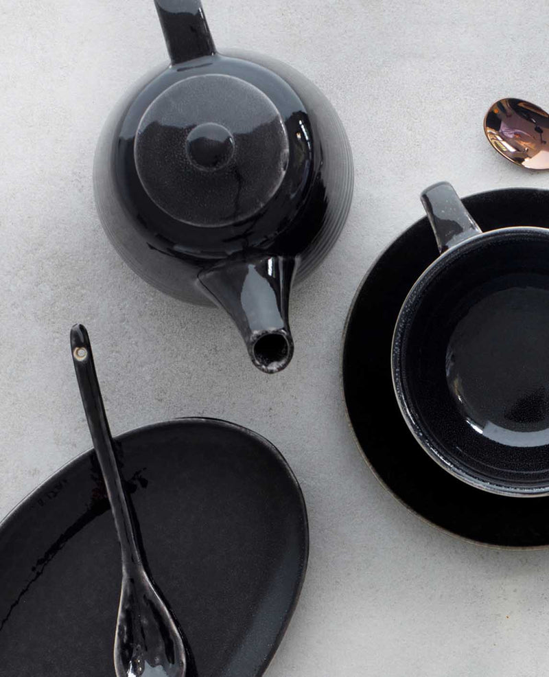 Nordic Coal Tableware